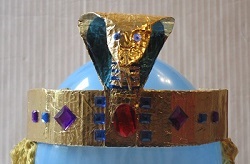 How to make an Egyptian regal crown fit for Cleopatra.